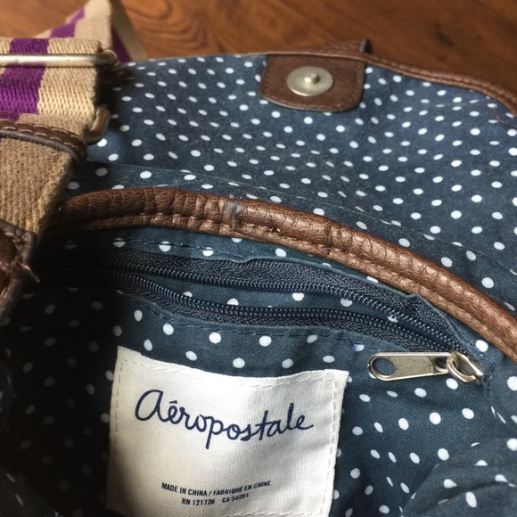 Aeropostale Mini Crossbody - Picture 7 of 7